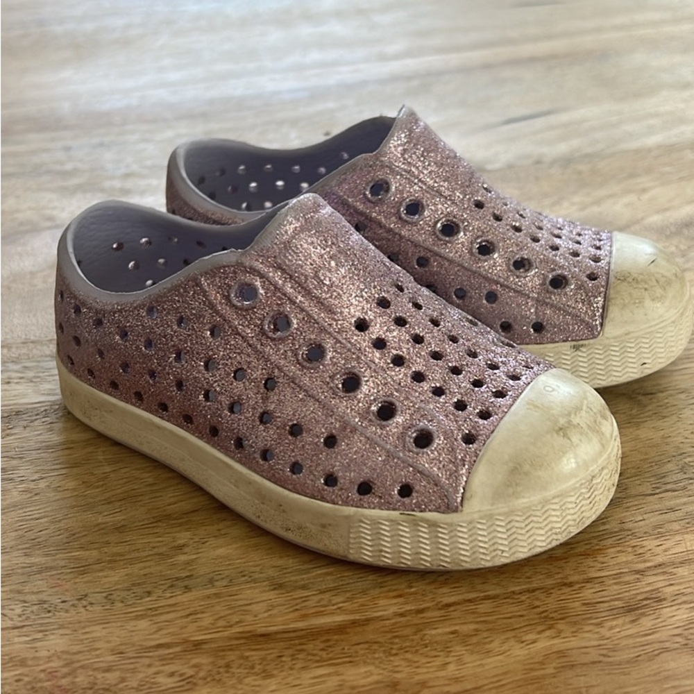 Native Toddler Shoes- 6